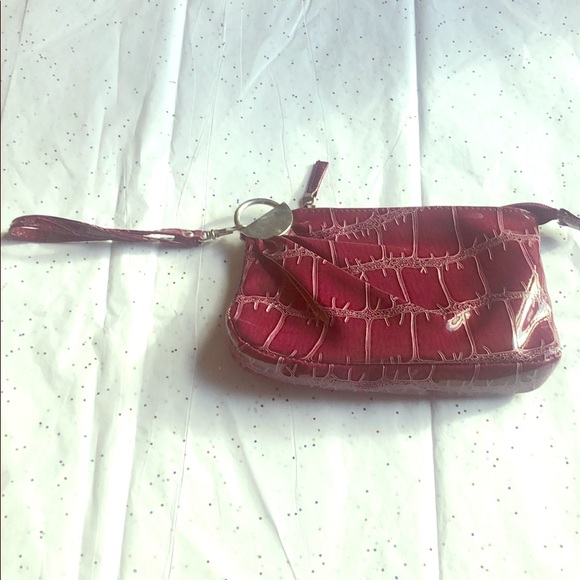 EUC Purple Patent Wristlet - Picture 1 of 5